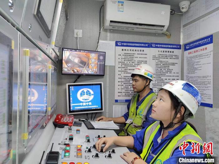 中國(guó)最大水壓、最大埋深海底隧道工程建設(shè)快速推進(jìn)