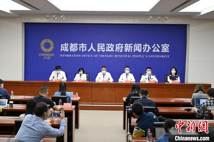 （抗擊新冠肺炎）成都1.48萬家企業(yè)閉環(huán)管理、連續(xù)生產(chǎn)工業(yè)企業(yè)復(fù)工率達(dá)到65%