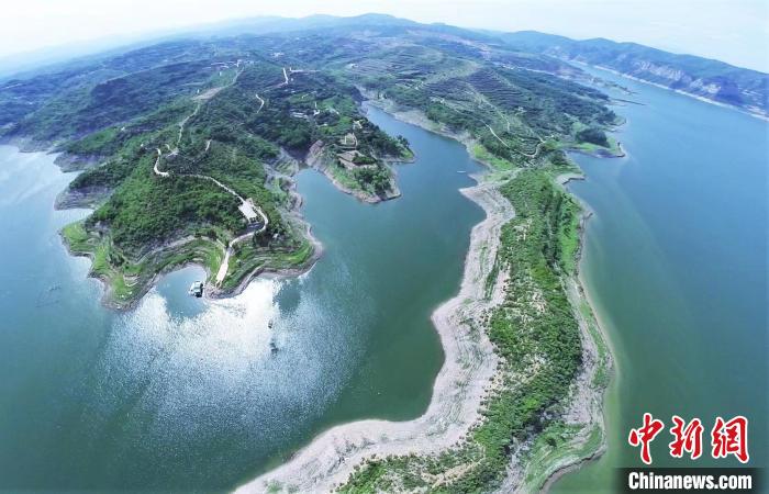 圖為航拍生態(tài)園現(xiàn)狀?！●T華 攝