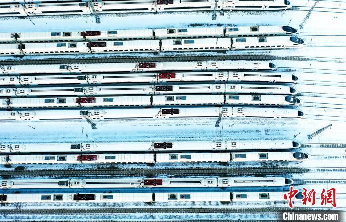 哈鐵管轄高鐵動(dòng)車組?！」F提供