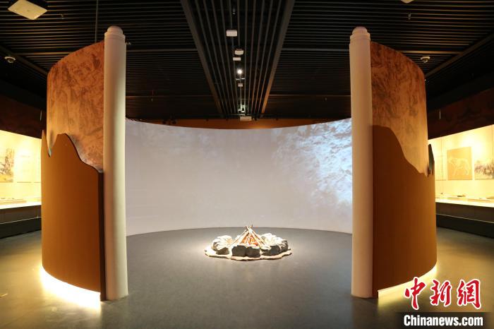 周口店遺址是迄今為止世界上同時(shí)期古人類遺址中，材料最豐富、最全面和最具代表性的一處遺址。　太原市博物館供圖