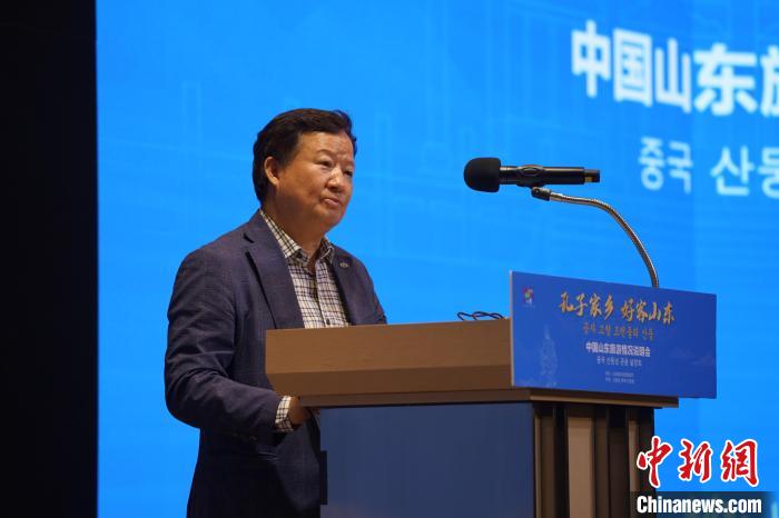 韓國一般旅游業(yè)協(xié)會副會長白承弻致辭?！⑿?攝