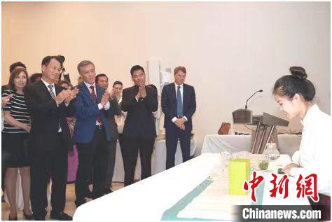 信陽(yáng)毛尖走進(jìn)西班牙馬德里探索中西食材的對(duì)話(huà)與融合