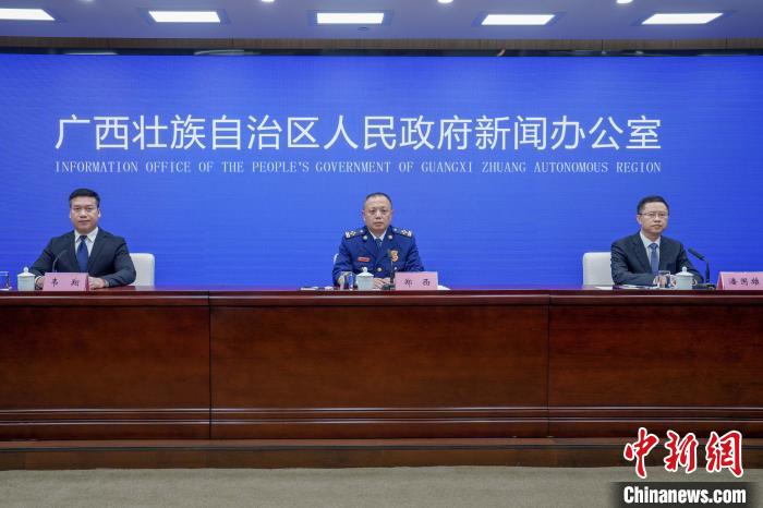 圖為發(fā)布會(huì)現(xiàn)場(chǎng)。　王以照 攝