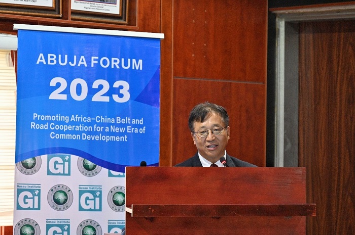 中國駐尼日利亞大使崔建春致辭。浙江師范大學(xué)非洲研究院供圖