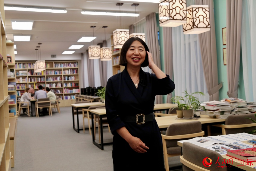白俄羅斯國(guó)立大學(xué)共和國(guó)漢學(xué)孔子學(xué)院中方院長(zhǎng)劉素玲。人民網(wǎng)記者 朱虹攝