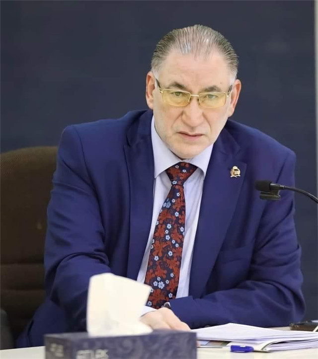 圖為約旦侯賽因·本·塔拉勒大學(xué)教授哈?！み_(dá)賈。受訪者供圖