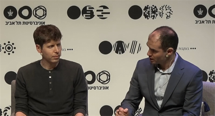 奧特曼和伊利亞在以色列特拉維夫大學的圓桌分享會。圖源：視頻截圖
