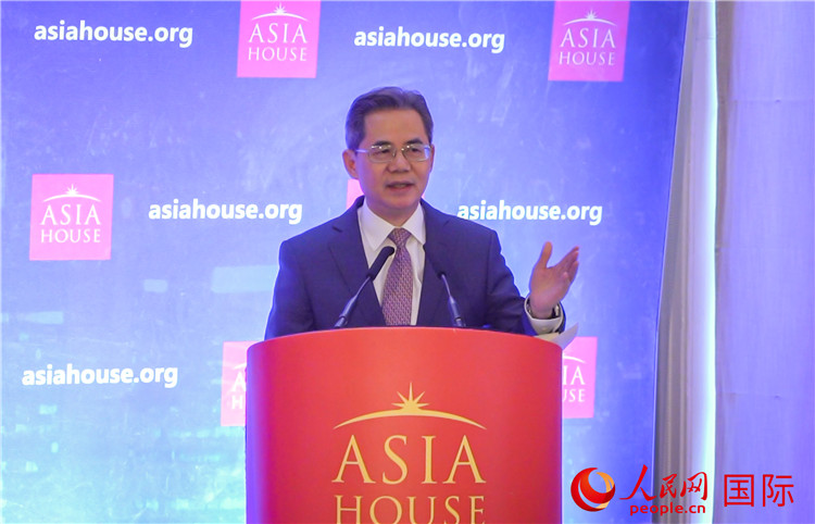 鄭澤光大使強調，中國經濟長期向好的總趨勢不會改變。人民網 郭錦標攝