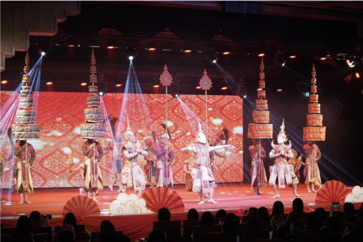 圖為2024“歡樂春節(jié)”中泰互致新春賀辭活動現(xiàn)場。 中國駐泰國大使館文化處供圖