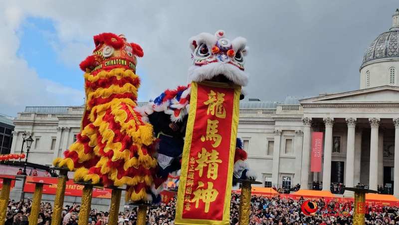 倫敦新春慶典現(xiàn)場。人民網(wǎng) 郭錦標(biāo)、楊浩鵬攝