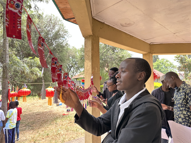 活動現(xiàn)場?？夏醽啺８耦D大學(xué)孔子學(xué)院供圖