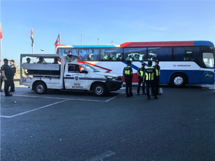 菲反有組織犯罪委員會等部門組織多次聯(lián)合突擊執(zhí)法。駐菲律賓使館供圖