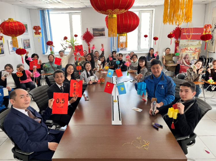 活動現(xiàn)場?？鬃訉W(xué)院供圖