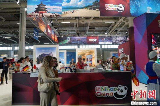  3月5日，2024年柏林國際旅游交易會(huì)(ITB)在柏林會(huì)展中心拉開帷幕。以“你好！中國”為主題的中國展區(qū)當(dāng)日亮相展會(huì)。中新社記者 馬秀秀 攝