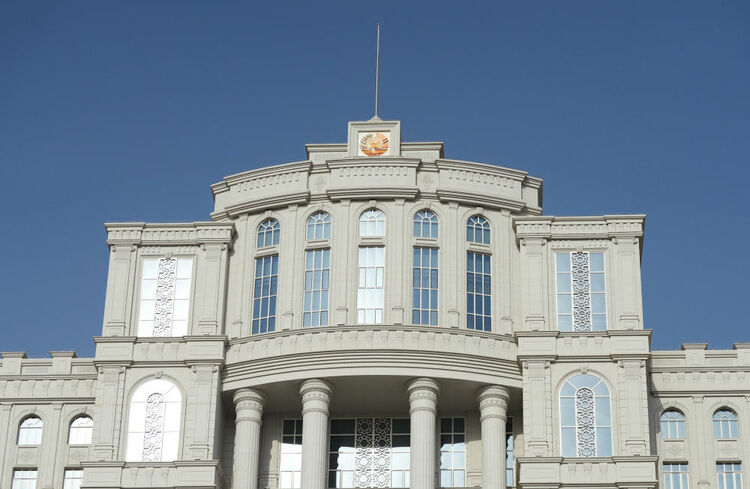 第1視點(diǎn)丨這兩座大樓，見證著中塔友誼