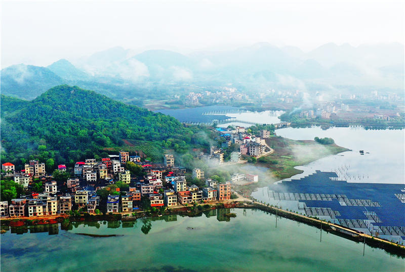 湖南省郴州市嘉禾縣千家洞水庫風(fēng)光。黃春濤攝