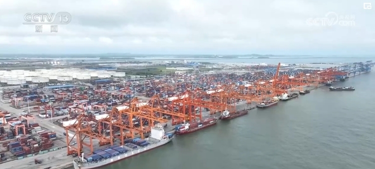 便企服務(wù)實(shí)打?qū)?為企業(yè)“出?！北ｑ{護(hù)航 經(jīng)濟(jì)發(fā)展“添”動(dòng)力