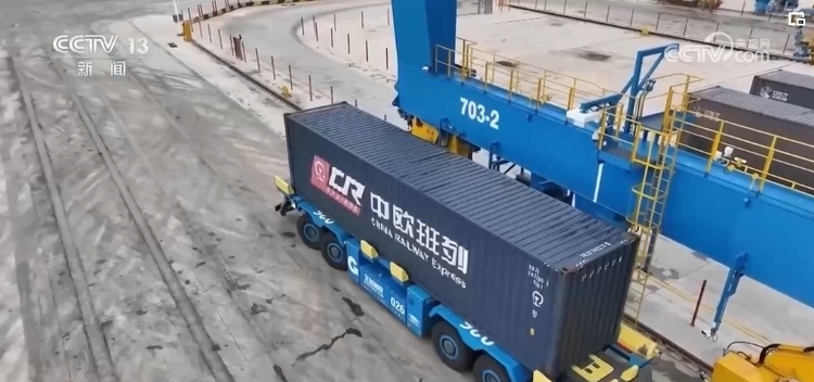 便企服務(wù)實(shí)打?qū)?為企業(yè)“出?！北ｑ{護(hù)航 經(jīng)濟(jì)發(fā)展“添”動(dòng)力