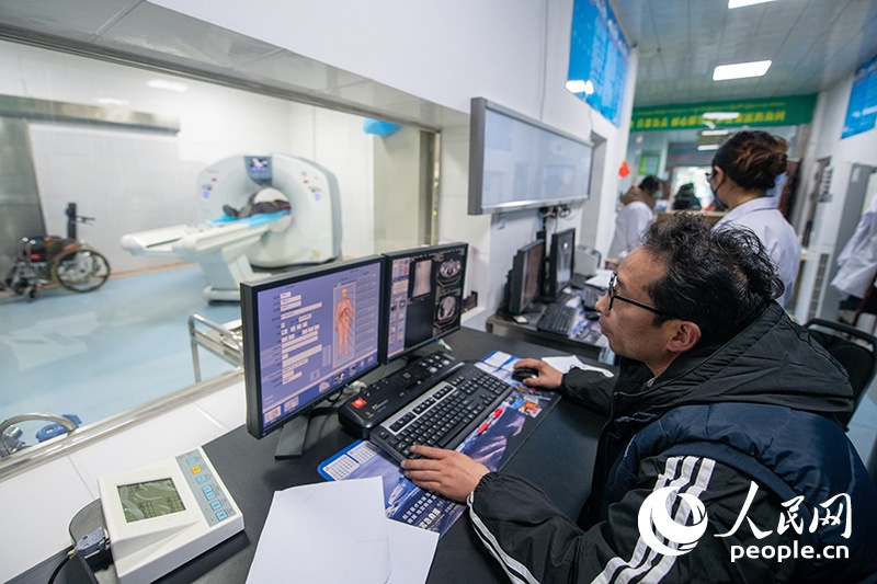 震中日記｜“謝謝，曼巴啦！”