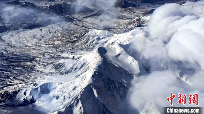 全國(guó)政協(xié)委員：三江源、祁連山生態(tài)保護(hù)不能“歇一歇”，應(yīng)建長(zhǎng)效機(jī)制