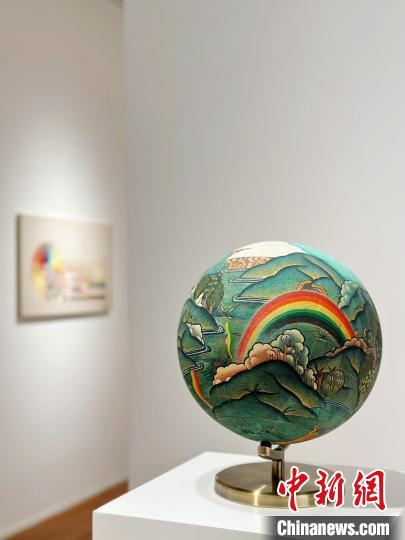 展覽現(xiàn)場?！□囆g(shù)中心 供圖