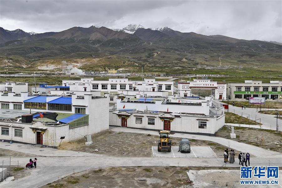 (脫貧攻堅(jiān))(4)西藏當(dāng)雄:易地搬遷群眾奔小康