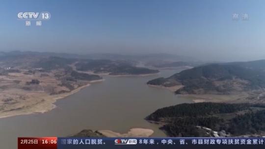 種蘑菇、養(yǎng)駱駝...。。特色產業(yè)助力鄉(xiāng)村振興走新路