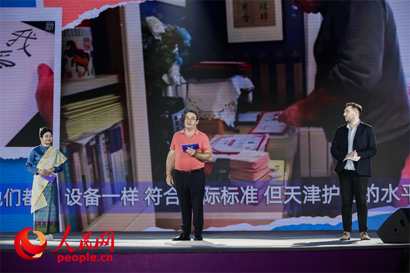 從左至右分別為馬星彤、皮安睿、柯明可。人民網(wǎng)記者 于凱攝