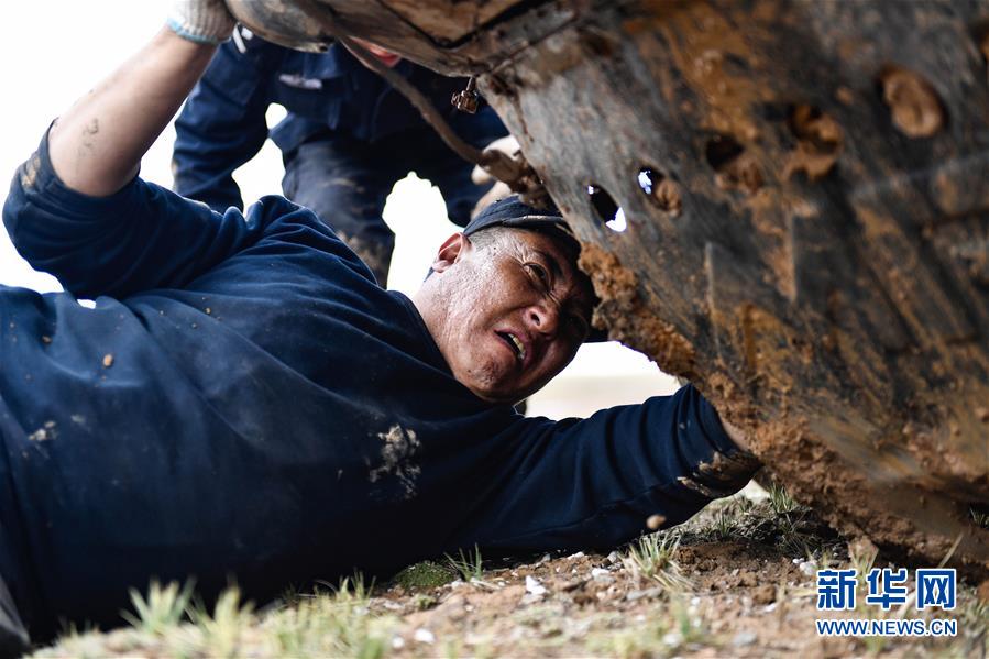 （圖文互動）（1）記者手記：可可西里，“挪”向“藏羚羊大產(chǎn)房”的14個(gè)半小時(shí)