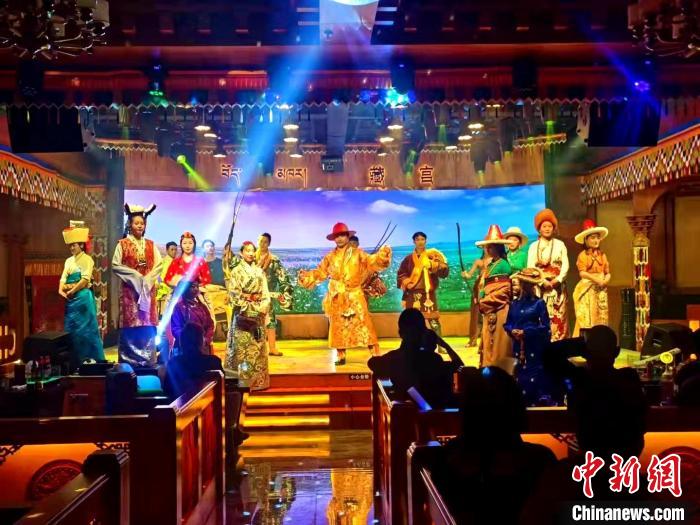 青海玉樹(shù)小伙創(chuàng)業(yè)記:感恩之心讓“帳篷”餐館變?nèi)宋摹按蚩c(diǎn)”