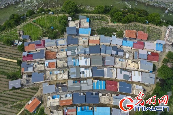 我們的家園｜小蘋果帶動大產(chǎn)業(yè)，帶你看看這座阿壩州小村的鄉(xiāng)村振興新模式