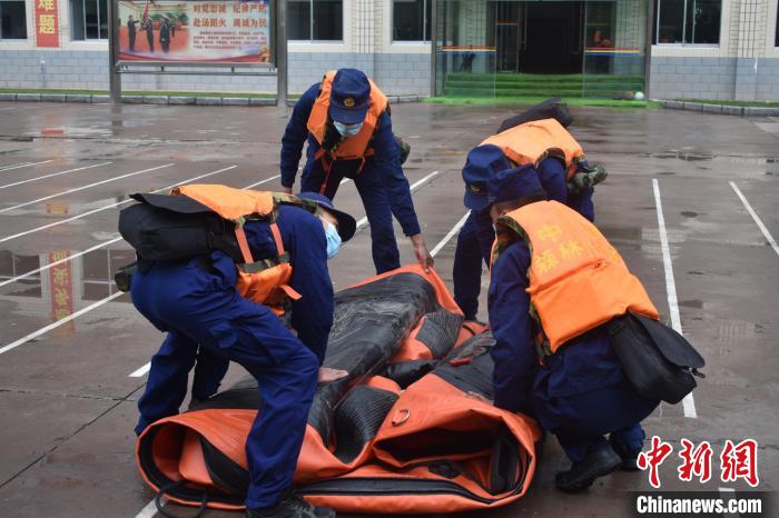 6分26秒！西藏森林消防開展防汛抗洪拉動演練