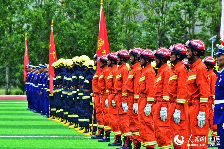 誓師大會現(xiàn)場。人民網(wǎng) 李海霞 攝