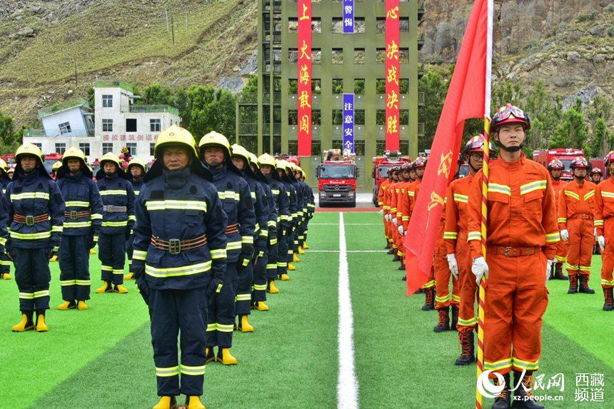 誓師大會現(xiàn)場。人民網(wǎng) 李海霞攝