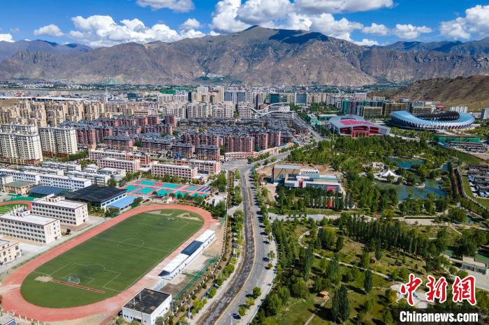 圖為西藏拉薩柳梧新區(qū)?！〗w波 攝